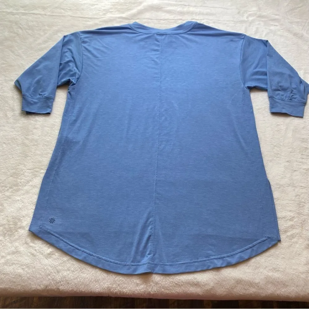 Athleta Blue Tranquility Top Size Small